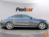 Usado Mercedes E300 306 CV (225 kW) 2020 Azul Berlina