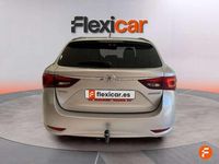 Usado Toyota Avensis Advance 143 CV (105 kW) 2016 Gris Familiar