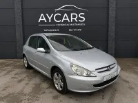 Usado Peugeot 307 110 CV (80 kW) 2004 Gris / plata Berlina