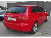 Usado Audi A3 Sportback Ambition 140 CV (102 kW) 2007 Rojo Utilitario