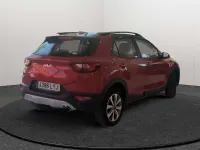 Usado Kia Stonic 84 CV (61 kW) 2022 Rojo SUV