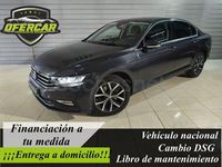 Usado VW Passat Executive 120 CV (88 kW) 2020 Gris / plata Berlina