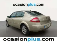Usado Renault Mégane 106 CV (77 kW) 2008 Beige Berlina