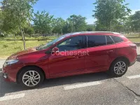 Usado Renault Mégane GrandTour Dynamique 110 CV (80 kW) 2013 Rojo Familiar