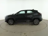 Usado Toyota Yaris Cross Active 116 CV (85 kW) 2021 Negro SUV