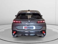 Usado Peugeot 308 Allure 131 CV (96 kW) 2023 Gris Utilitario