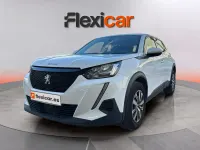 Usado Peugeot 2008 Active 110 CV (80 kW) 2021 Gris SUV