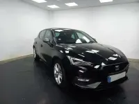 Begagnad Seat Leon FR 150 HK (110 kW) 2021 Svart Sedan