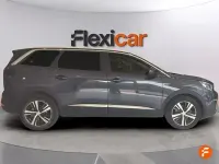 Usado Peugeot 5008 Allure 130 CV (95 kW) 2018 Negro SUV