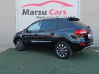 Usado Renault Koleos Dynamique 150 CV (110 kW) 2012 Negro SUV
