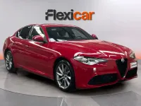 Usado Alfa Romeo Giulia Sprint 200 CV (147 kW) 2022 Rojo Berlina