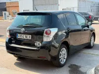 Usado Toyota Verso Multidrive S 147 CV (108 kW) 2011 Negro Monovolumen
