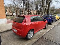 Usado Fiat Grande Punto 90 CV (66 kW) 2008 Rojo Utilitario