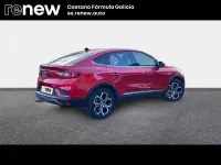 Usado Renault Arkana Zen 145 CV (106 kW) 2022 Rojo SUV