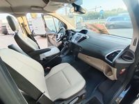 Usado Ford Tourneo Custom Titanium 155 CV (114 kW) 2015 Negro Van