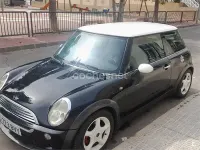 Usado Mini Cooper 115 CV (84 kW) 2002 Negro Utilitario