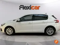 Usado Peugeot 308 Style 110 CV (80 kW) 2019 Blanco Berlina