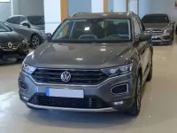 Usado VW T-Roc Advance 150 CV (110 kW) 2020 Gris / plata SUV