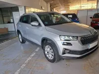 Usado Skoda Karoq Ambition 150 CV (110 kW) 2023 Gris SUV