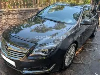 Usado Opel Insignia Excellence 163 CV (119 kW) 2014 Negro Familiar