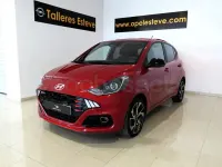 Usado Hyundai i10 N Line 84 CV (61 kW) 2023 Rojo Utilitario
