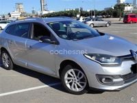 Usado Renault Mégane GrandTour LIMITED 110 CV (80 kW) 2015 Gris / plata Familiar