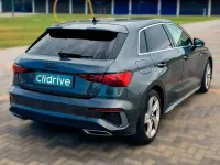 Usado Audi A3 Sportback S-Line 110 CV (80 kW) 2021 Gris Utilitario