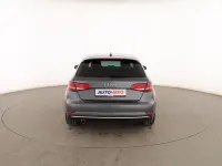 Usado Audi A3 Sportback Sport 110 CV (80 kW) 2017 Gris Utilitario