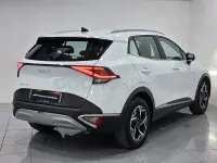 Usado Kia Sportage 150 CV (110 kW) 2022 Blanco SUV
