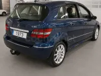 Usado Mercedes B200 140 CV (102 kW) 2007 Azul Monovolumen