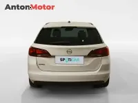 Usado Opel Astra Edition 110 CV (80 kW) 2021 Blanco Berlina