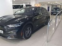 Usado Ford Mustang Mach-E 216 kW (294 CV) 2022 Negro SUV
