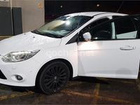 Usado Ford Focus Trend 150 CV (110 kW) 2011 Blanco Berlina