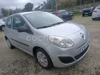 Usado Renault Twingo Authentique 60 CV (44 kW) 2008 Gris / plata Utilitario
