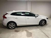 Usado Volvo V40 Momentum 150 HP (110 kW) 2015 Branco Citadino