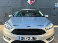 Usado Ford Focus ST-Line 120 CV (88 kW) 2016 Gris Familiar
