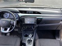 Usado Toyota HiLux Plus 151 CV (111 kW) 2023 Verde Pickup/Camioneta