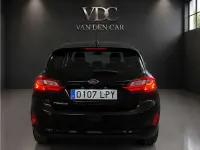 Usado Ford Fiesta Trend 75 CV (55 kW) 2021 Negro Utilitario