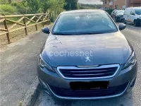 Usado Peugeot 308 Allure 120 CV (88 kW) 2016 Gris / plata Berlina