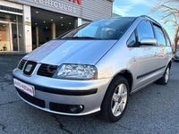 Usado Seat Alhambra Reference 140 CV (102 kW) 2006 Gris / plata Monovolumen