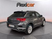 Usado VW T-Roc Advance 150 CV (110 kW) 2021 Gris SUV
