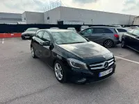 Usado Mercedes A200 Urban 156 CV (114 kW) 2013 Negro Utilitario