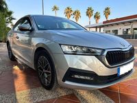 Usado Skoda Octavia Ambition 150 CV (110 kW) 2021 Gris Utilitario