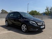 Usado Mercedes B180 122 CV (89 kW) 2012 Negro Monovolumen