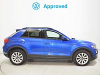 Usado VW T-Roc Advance 110 CV (80 kW) 2021 Azul SUV