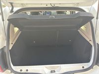 Usado Dacia Sandero Essentiel 75 CV (55 kW) 2019 Blanco Utilitario