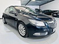 Usado Opel Insignia Selective 130 HP (95 kW) 2012 Cinzento Sedan