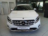 Usado Mercedes GLA200 Urban 156 CV (114 kW) 2019 Blanco SUV