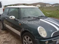 Usado Mini ONE 90 CV (66 kW) 2003 Verde Utilitario