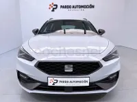 Usado Seat Leon FR 150 CV (110 kW) 2024 Blanco Familiar